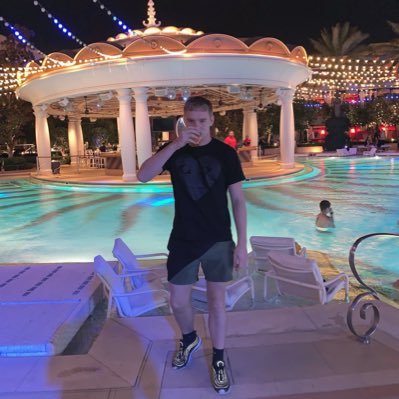 Profile Picture of Tom Thurston (@Tomthurston7) on Twitter