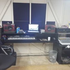 Profile Picture of Darren Chandler (@820SoundStudios) on Twitter