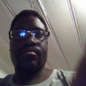 Profile Picture of Charles Crane (@Charles15340415) on Twitter