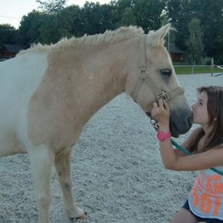 Profile Picture of Julia Bencher (@julia.bencher) on Facebook