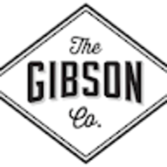 Profile Picture of Clarissa Gibson (@thegibsoncoshop) on Poshmark