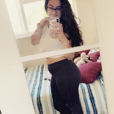 Profile Picture of Nicole Oliveira (@NicoleO69681135) on Twitter