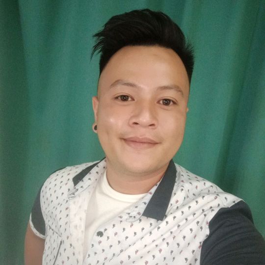 Profile Picture of @lbert (@albertmering) on Tiktok