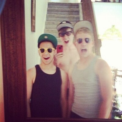 Profile Picture of PΣTΣR LUDDΨ (@PeterLuddy) on Twitter