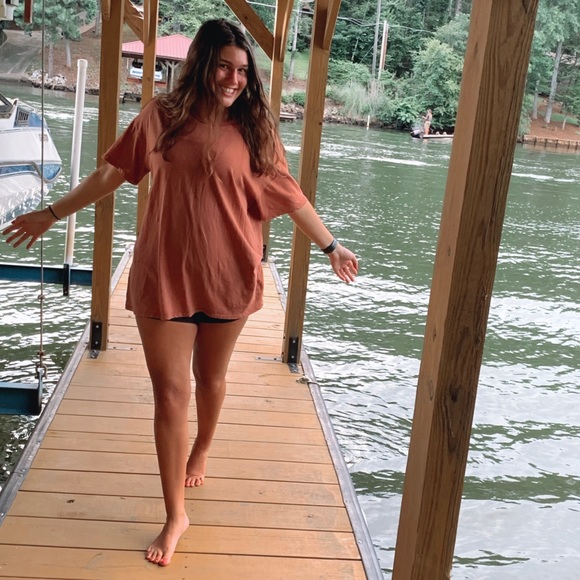Profile Picture of Niki Berlinsky (@berlinskynik) on Poshmark