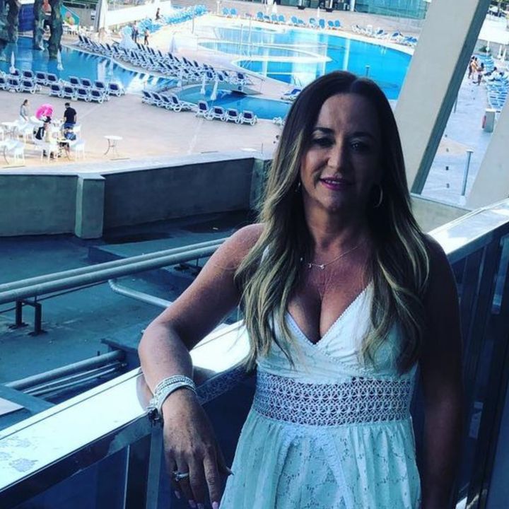 Profile Picture of Paula (@paulahendry2) on Tiktok