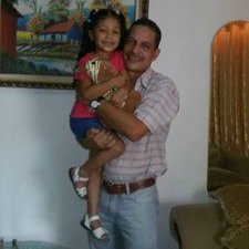 Profile Picture of Robert Olavarria (@RobertOlavarri2) on Twitter