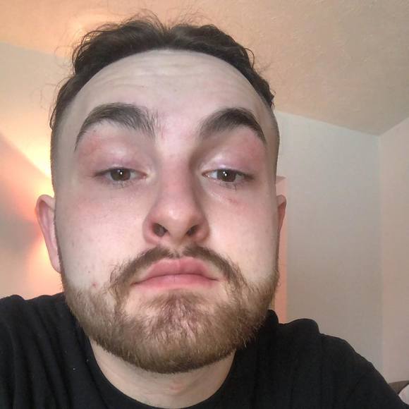 Profile Picture of Justin Regan (@jregg420) on Poshmark