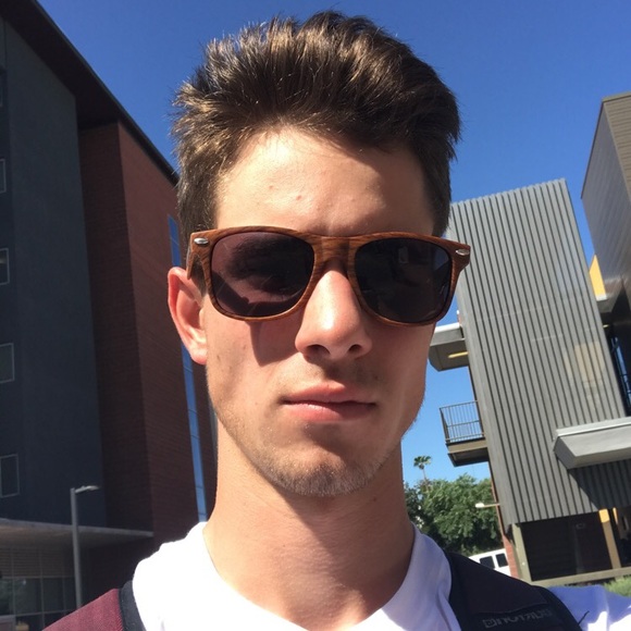 Profile Picture of Benjamin Sobek (@benjaminsobek) on Poshmark