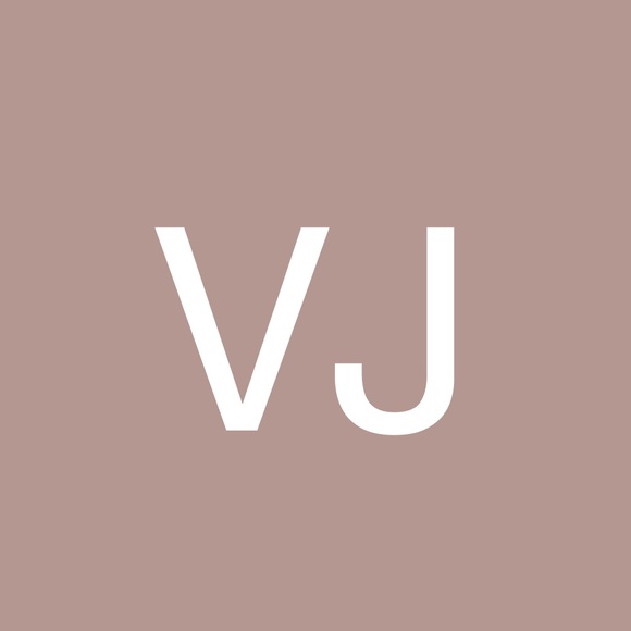 Profile Picture of Victor Jesse (@jessth_02ww9x1) on Poshmark