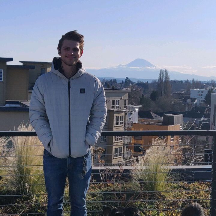 Profile Picture of Michael Berlinger (@mmbseattle) on Tiktok