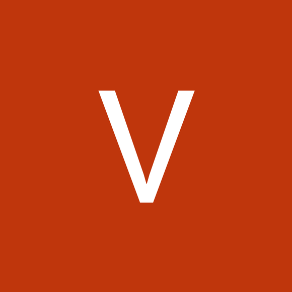 Profile Picture of Veronica Schirripa (@veronicas611) on Poshmark