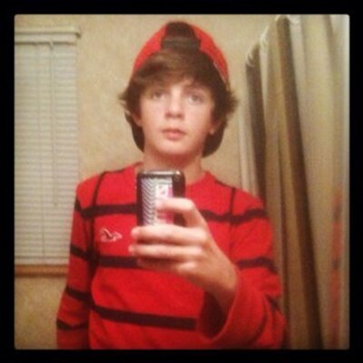 Profile Picture of Thomas Hogle (@dajkzflowjz) on Twitter