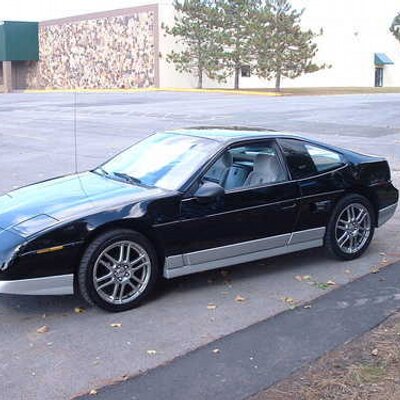 Profile Picture of Steve Hourigan (@fiero86) on Twitter