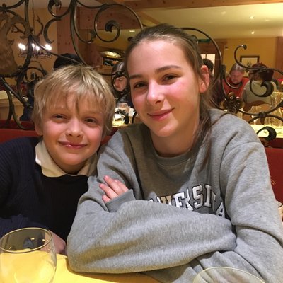 Profile Picture of Stephen Hogge (@StephenTHogge) on Twitter