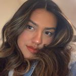 Profile Picture of Carolyn Guerra (@lovelycarolyynn) on Instagram