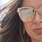 Profile Picture of Lisa Crosby (@lisacrosbystyle) on Instagram