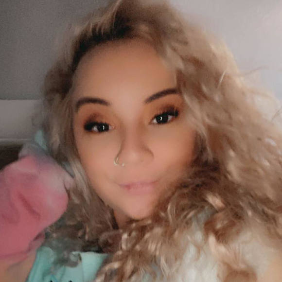 Profile Picture of Emily Bridegam (@embug2166) on Poshmark