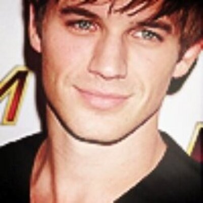 Profile Picture of Hugh Holmes (@hughholmesrip) on Twitter