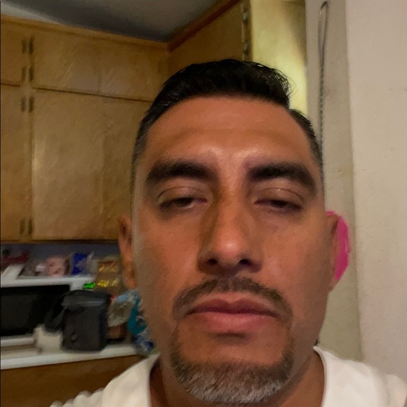 Profile Picture of Rudy Castillo (@rudycastillo80) on Poshmark