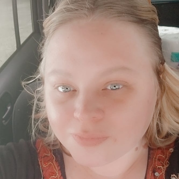 Judy Tanzosch - Poshmark Profile Picture of Judy Tanzosch (@judytanzosch) on Poshmark