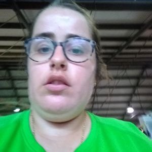 Profile Picture of Stephanie Leah Lis Amy Leah Lis Stephanie (@LisLeah) on Twitter