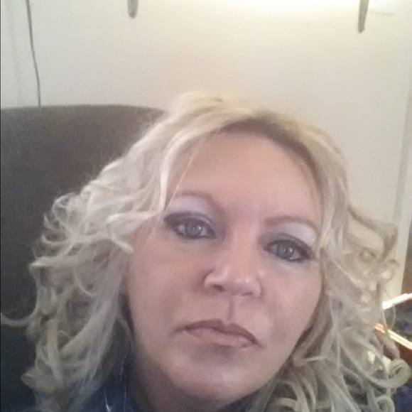 Profile Picture of Juanita Wehrman (@jwehrman) on Poshmark
