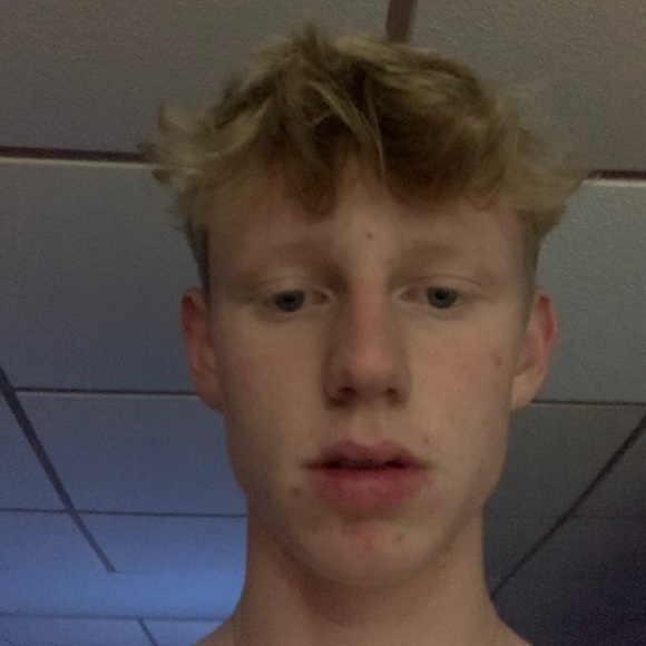 Tommy Hanniffy - Poshmark Profile Picture of Tommy Hanniffy (@thanno) on Poshmark