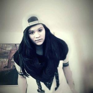 Profile Picture of Julia Karl (@Dschuls97) on Twitter