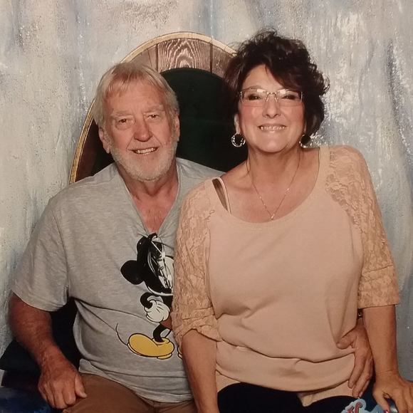 Carol Marsili - Poshmark Profile Picture of Carol Marsili (@seajay2m) on Poshmark