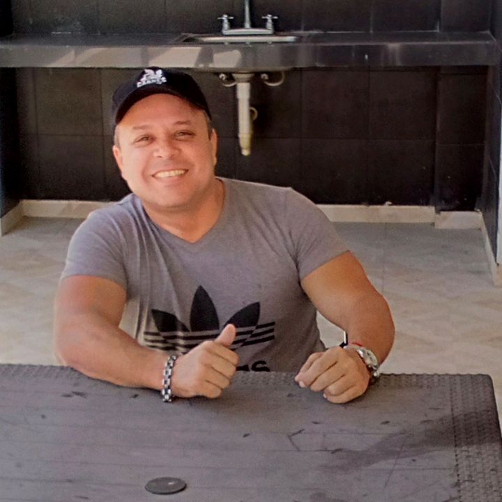 arturosalcedo17 - Tiktok Profile Picture of arturosalcedo17 (@arturosalcedo17) on Tiktok