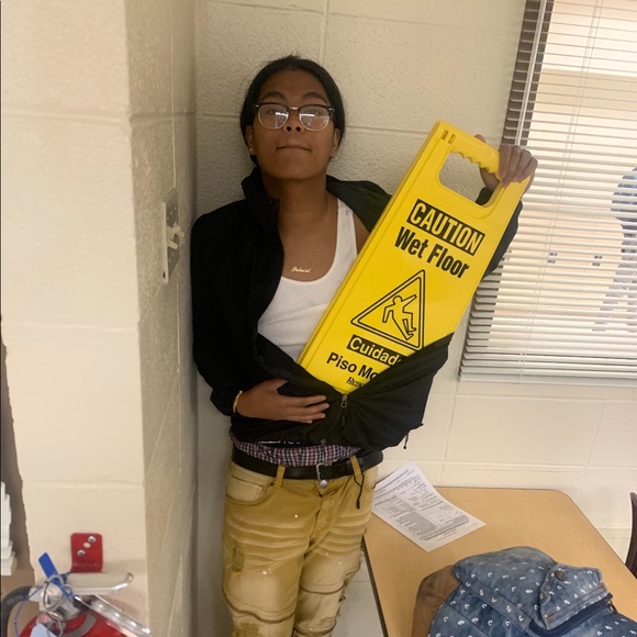 Profile Picture of Mark Palacio (@markpalacio13) on Poshmark