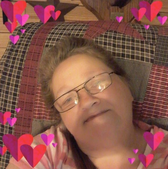 Profile Picture of Phyllis Casebolt (@phylliscasebolt) on Poshmark