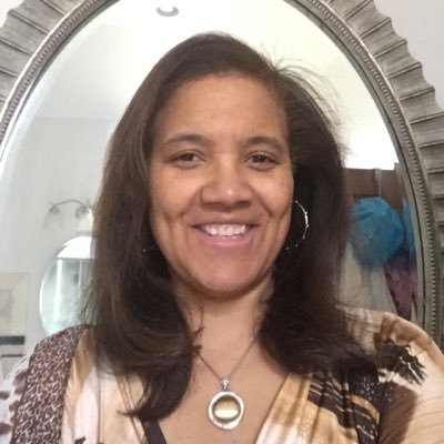 Profile Picture of Yvette Daniels (@imaginetht48) on Twitter