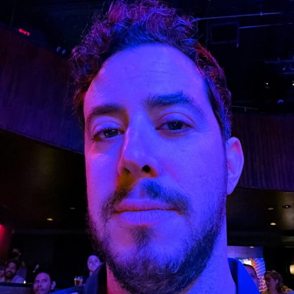 Profile Picture of Michael Frishman (@frishalot) on Poshmark