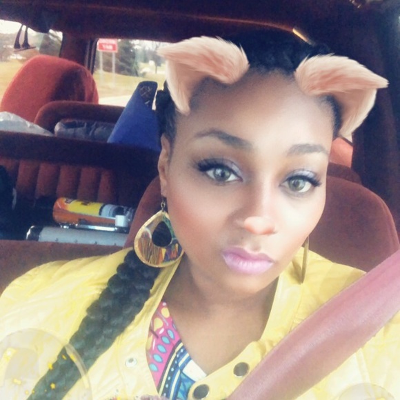 Jennifer Roden - Poshmark Profile Picture of Jennifer Roden (@jnnfrrdn) on Poshmark