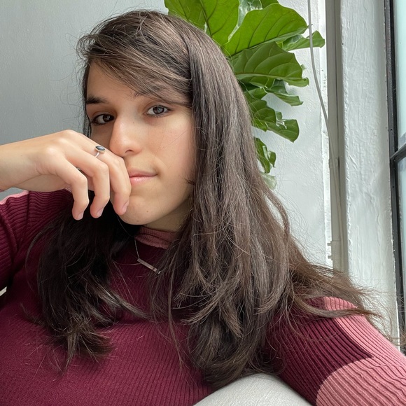 Profile Picture of Darah Haimovitz (@darah_haimovitz) on Poshmark