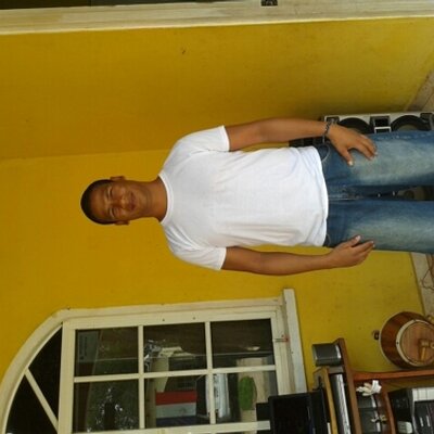 Profile Picture of Edwin Valderrama (@evalde1229) on Twitter