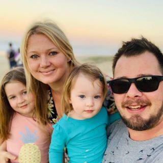 Profile Picture of Adam Doyle (@Turd.Furgeson) on Facebook