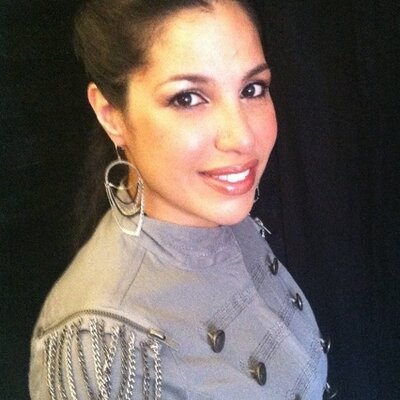 Profile Picture of Debbie Gonzalez (@D_GonzalezMusic) on Twitter