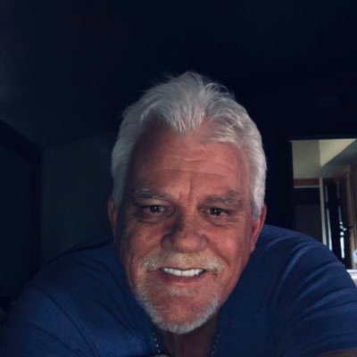 Profile Picture of Benny Graves (@bennygraves3) on Twitter