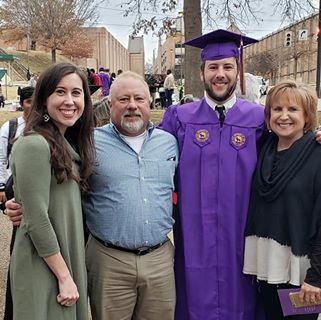 Profile Picture of Tracy Andrews (@tracyandre) on Facebook