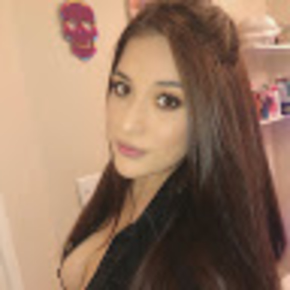 Profile Photo of Jessica Ochoa (@jessicaochoa686) on Poshmark