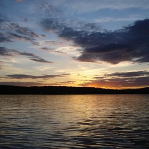 Profile Picture of Julie Jacob (@obscuredemerald) on Myspace