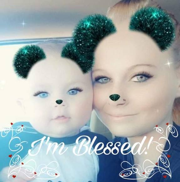 Profile Picture of Angela Mcfarland (@mattnangela) on Poshmark