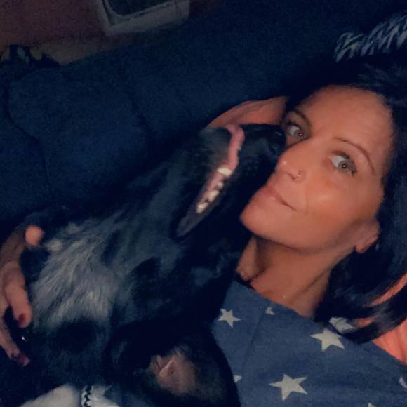 Profile Picture of Lisa Onofrio (@lmonofrio) on Poshmark