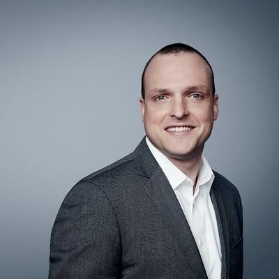 Profile Picture of Mike Tarsonon Twitter