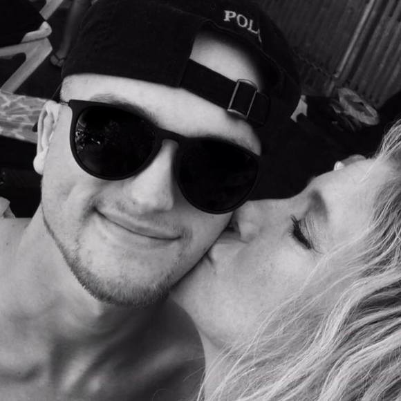 Profile Picture of Maria Cravens redick (@dab321) on Poshmark