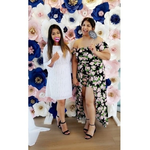 Neelam Keely - Poshmark Profile Picture of Neelam Keely (@neelamykeely) on Poshmark