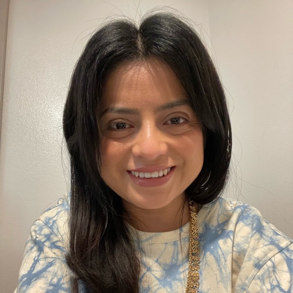 Profile Picture of Bianet 🌸✨ (@bianetc25) on Poshmark